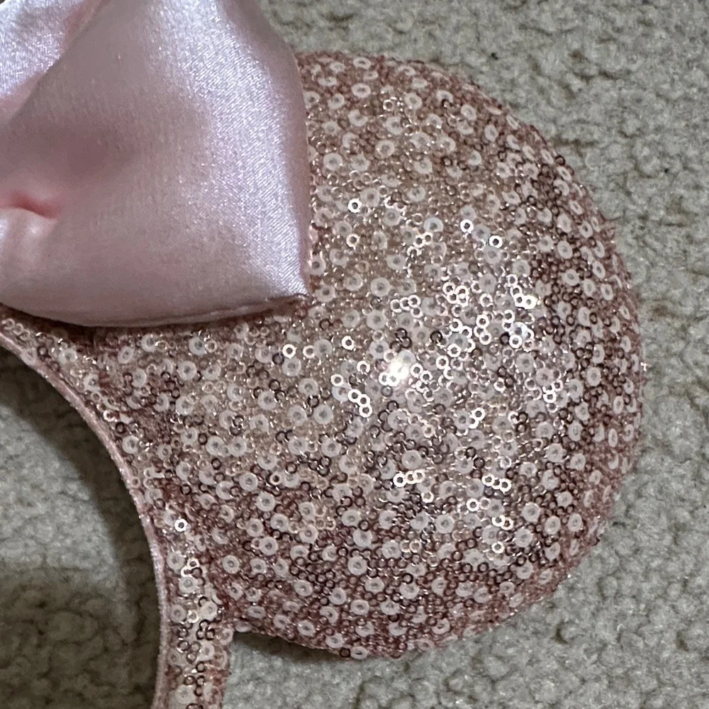 Disney Parks Pink and Rose Gold Sequin Minnie Mouse Ear Headband - Picture 4 of 7